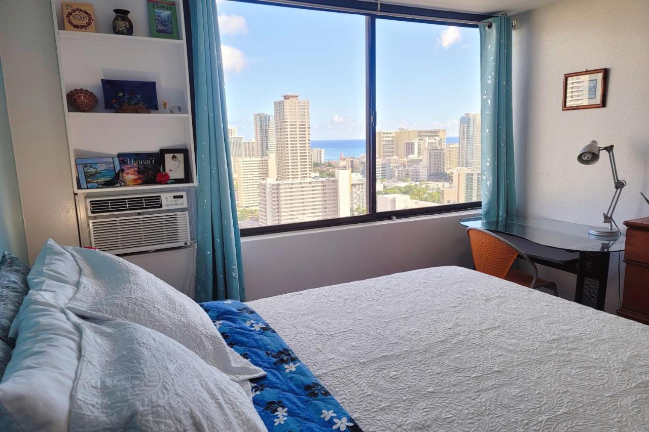 Waikiki Condo High Floor Views Beaches Convention Center Гонолулу Экстерьер фото