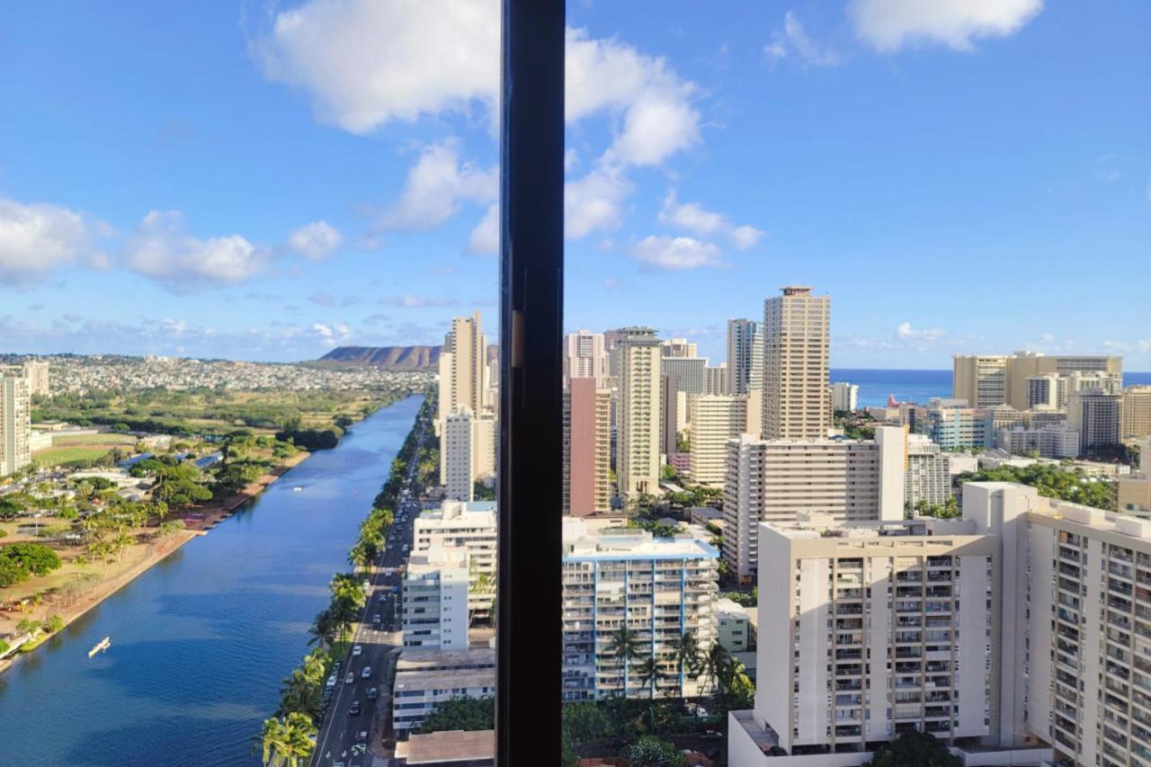 Waikiki Condo High Floor Views Beaches Convention Center Гонолулу Экстерьер фото